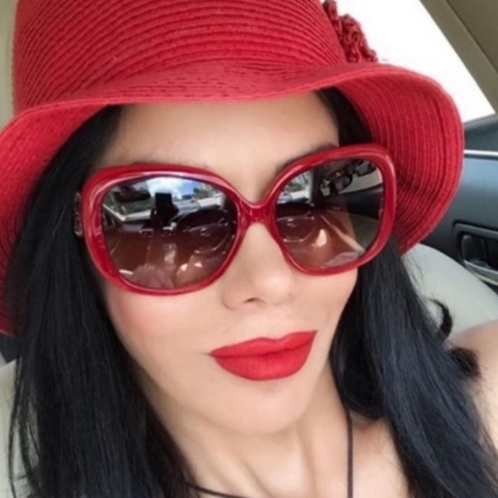 JUDITH LEIBER SUNGLASSES